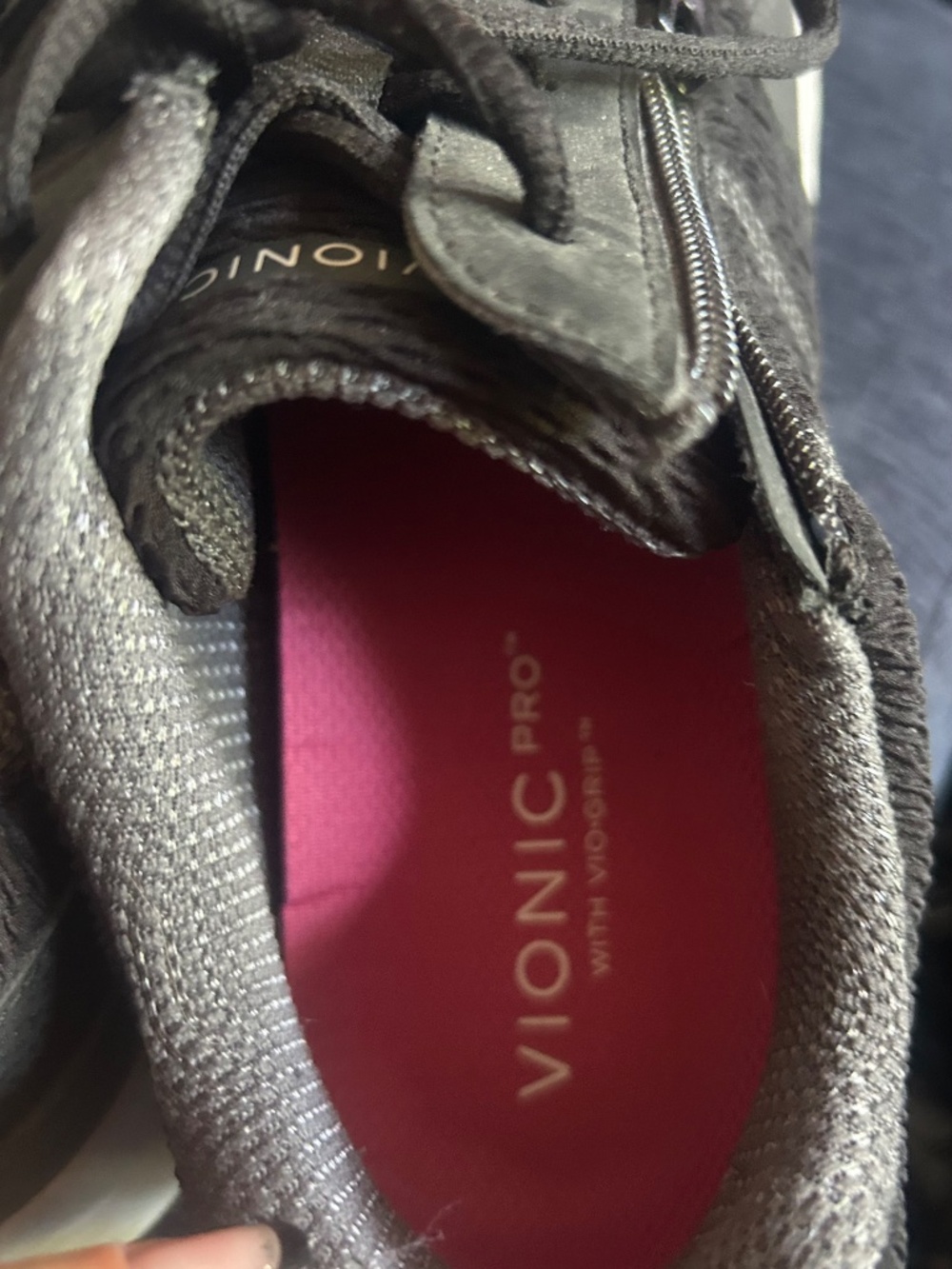 Vionic pro running shoes - Picture 3 of 6